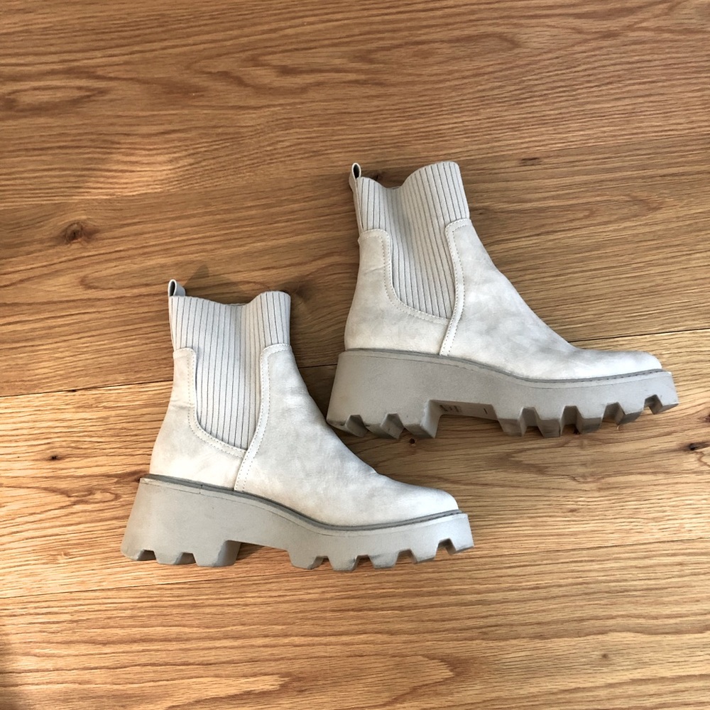 Women’s DV by Dolce Vita Ankle Boot